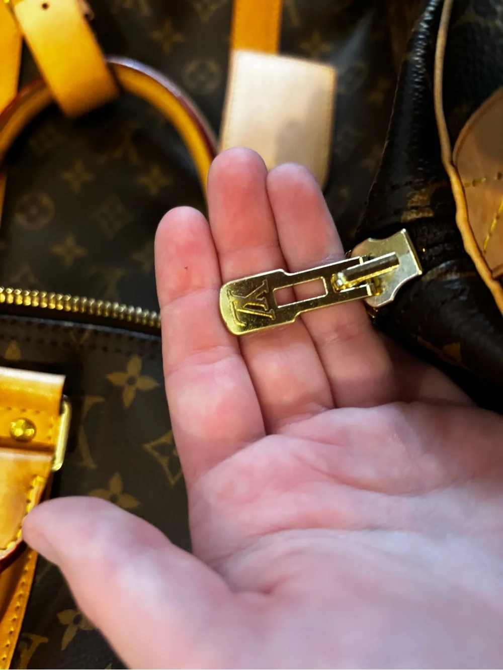 Louis Vuitton Keepall 55 duffel bag - brown